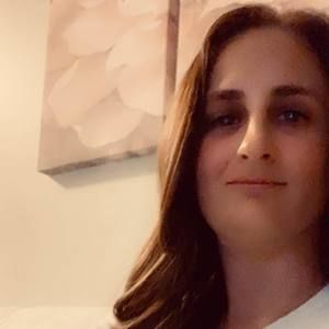 Meet your Posher, Holly